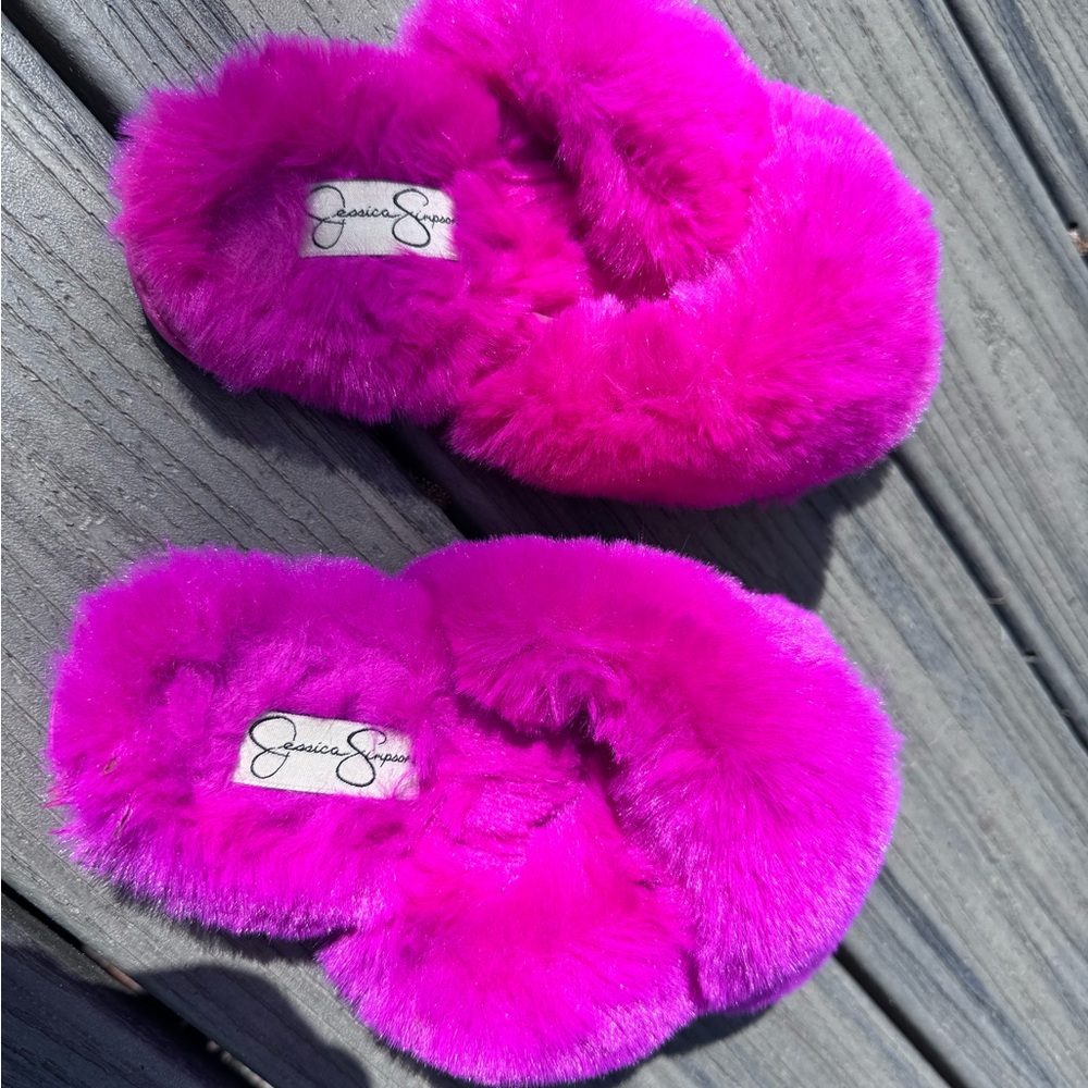 Jessica Simpson Pink Plush Faux Fur Slippers